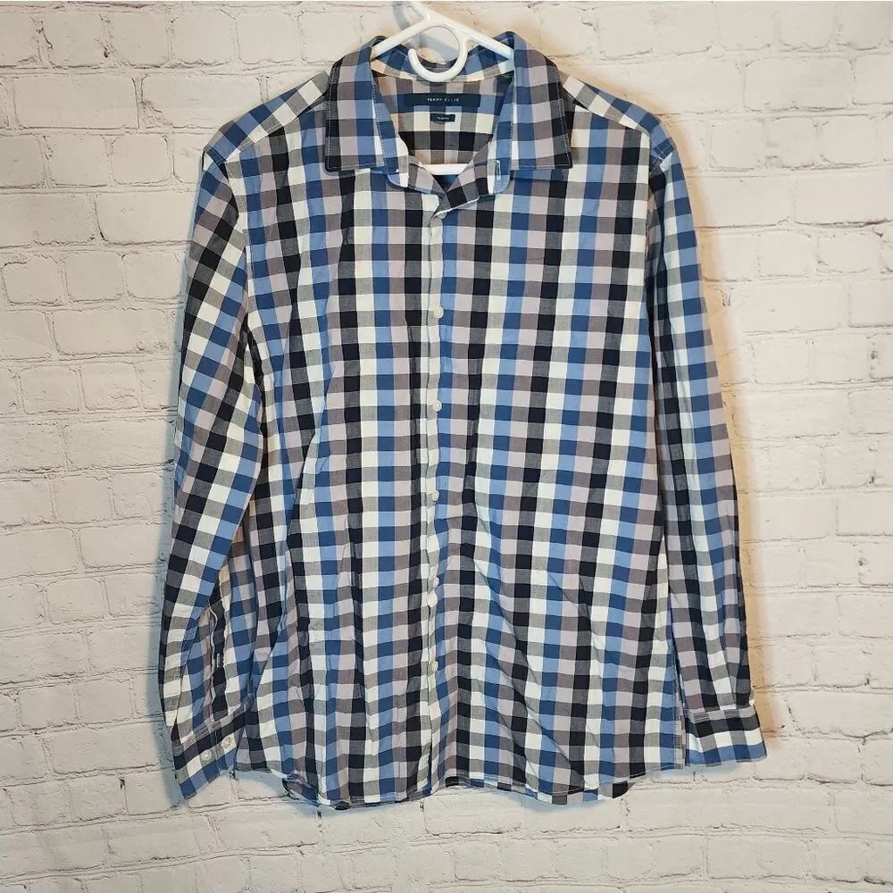 Men's Perry Ellis "Slim Fit" longsleeve button-down shirt, size Large